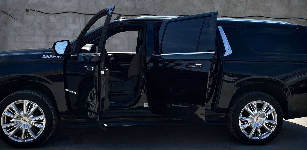 Suburban 2021 High Country