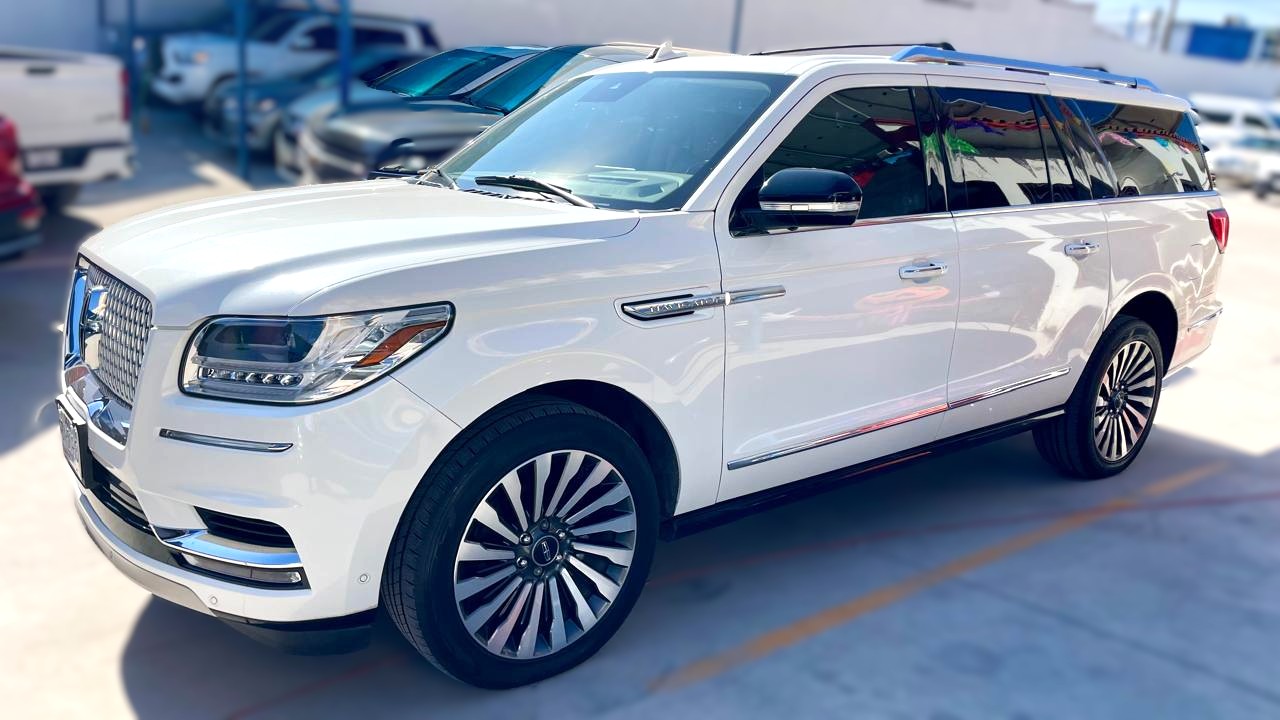Lincoln Navigator 2021