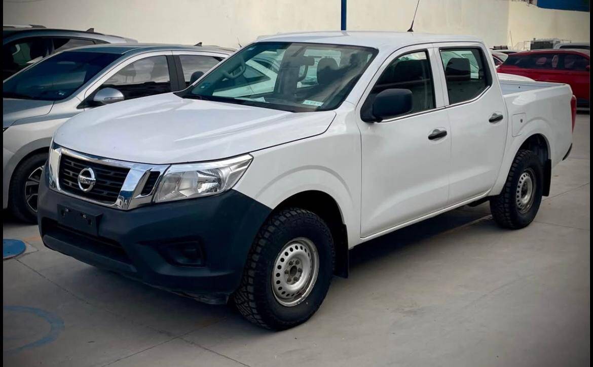 Nissan Np300 SE 2020