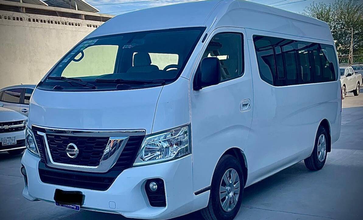 Nissan Urvan NV350 15 pas. 2022